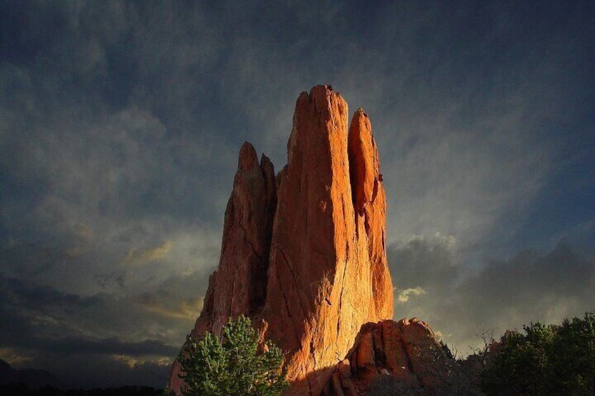 Self Guided Driving and Walking Tour in Garden of the Gods 