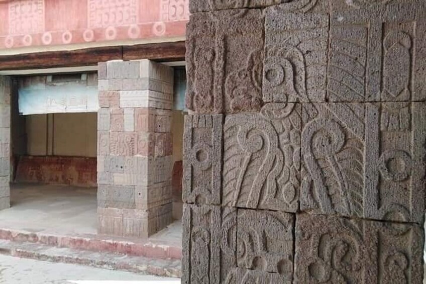 Quetzalpapalotl temple