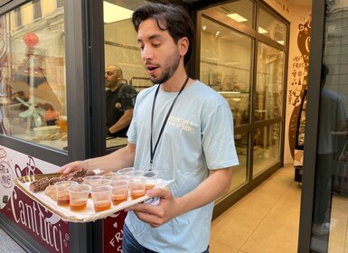 フィレンツェ夕暮れのウォーキングフードツアー（試食付き