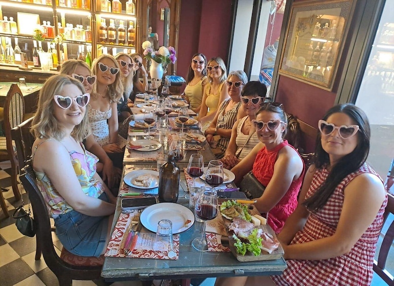 Florence: Street Food Walking Tour with Wine