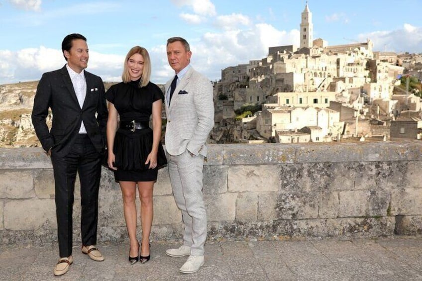 Guided Tour on the Scenes of the Film 007 No Time to Die in Matera