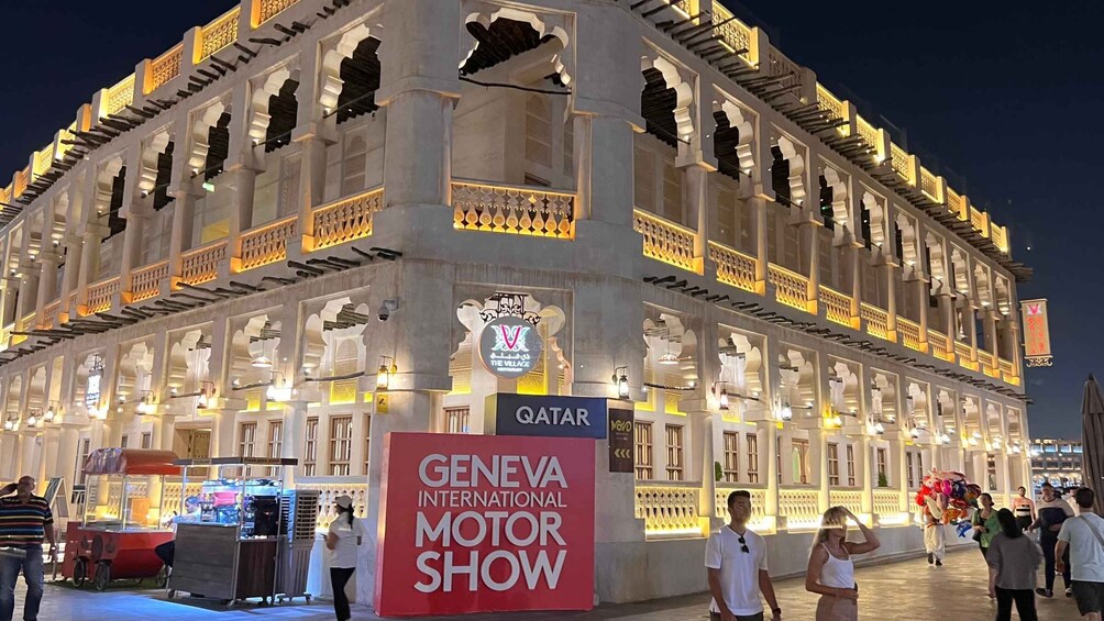 Picture 5 for Activity Doha: Guided Tour to Souq Waqif, Corniche, Katara, Pearl