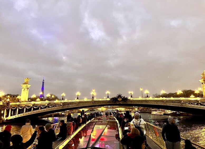 Picture 10 for Activity Paris: Night River Cruise On The Seine With Waffle Tasting