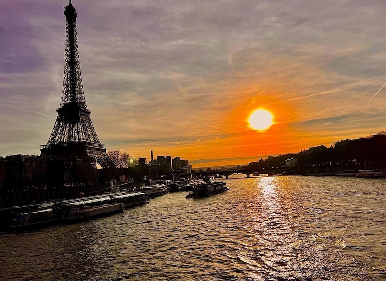 Picture 5 for Activity Paris: Night River Cruise On The Seine With Waffle Tasting