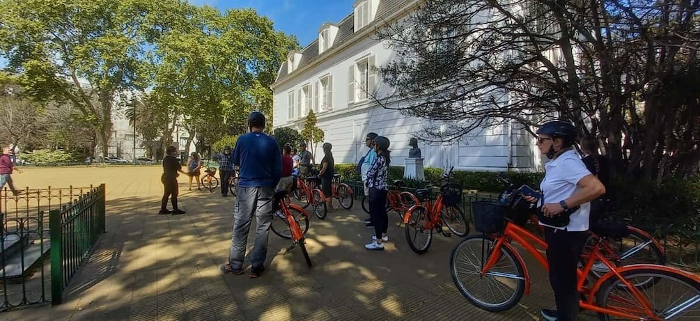 Picture 2 for Activity Bike Tour: Buenos Aires to the North (E-Bike)