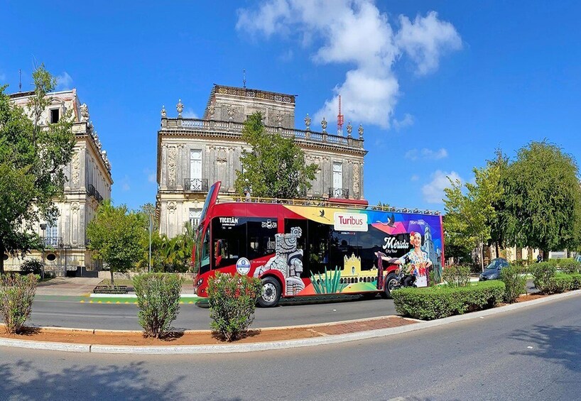 Picture 10 for Activity Mérida: Panoramic Sightseeing Tour Bus Ticket with 2 Routes