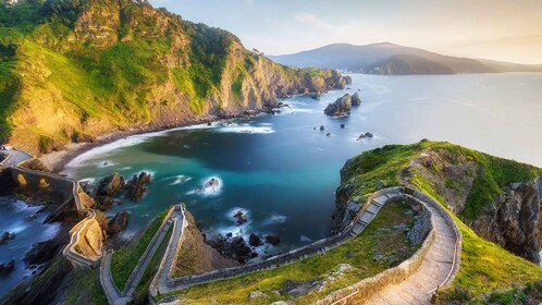 Bizkaia Brug & Gernika/Bermeo & Gaztelugatxe Privé Tour