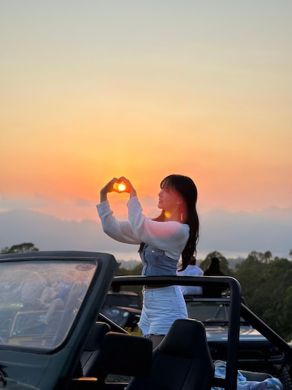 Jeep Sunrise hunting & Segara Floating Temple tour