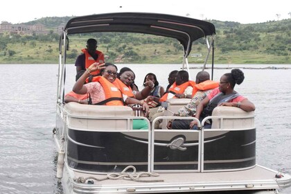 SHAI HILLS AND BOAT CRUISE EXPERIENCE TOUR