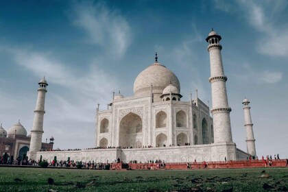 Vanuit Jaipur: Taj Mahal en Agra Fort Privé Dagtocht met de Auto