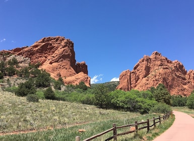 Colorado Springs : Garden of the Gods Private Walking excursion