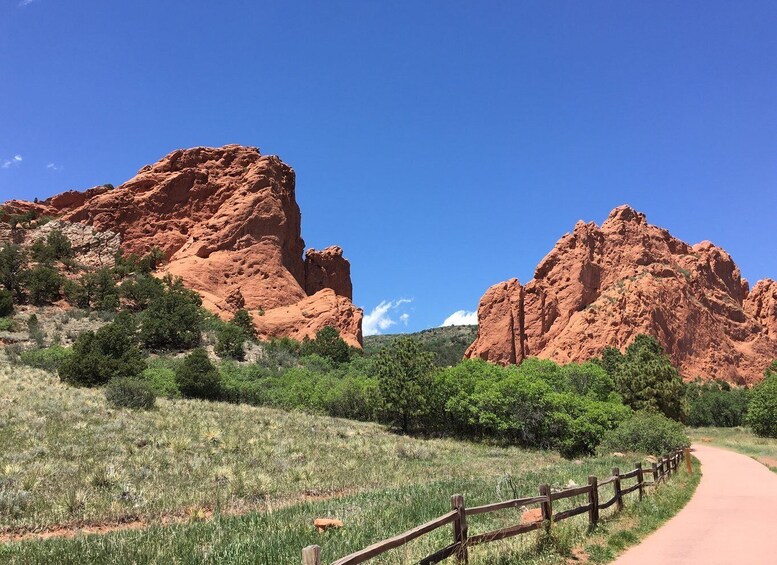 Colorado Springs: Garden of the Gods Private Walking Tour