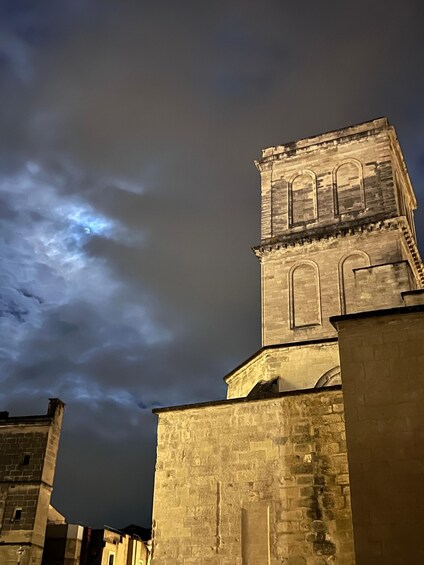 Picture 5 for Activity Avignon: La Noctambule du Pape Night Tour