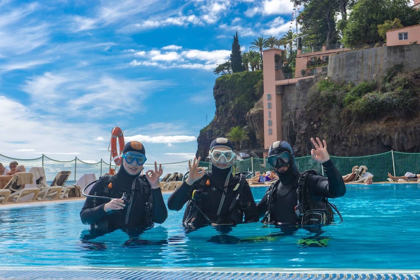 Picture 10 for Activity Funchal: Scuba Diving Experience for Beginners