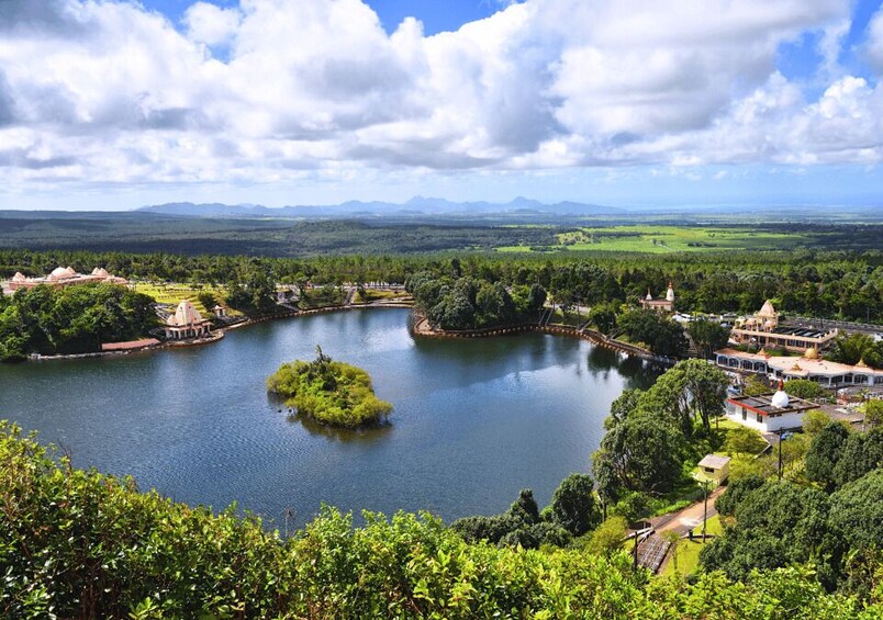 Picture 3 for Activity Tea Route - Dormant Volcano, Lakes, Tea Tasting & Lunch