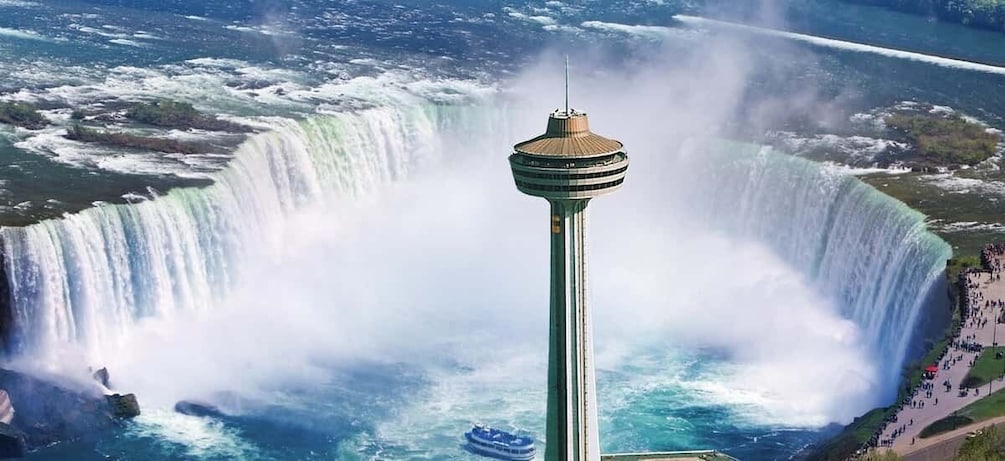 Picture 5 for Activity Toronto: Niagara Falls Tour with Boat and Lunch