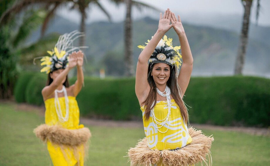 Picture 8 for Activity Oahu Toa Luau Transportation