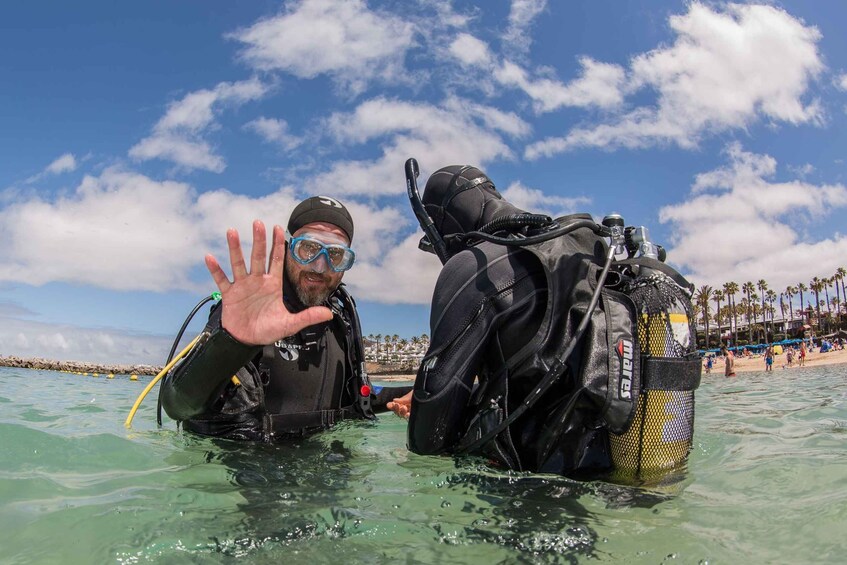 Lanzarote: 2-dive package in Playa Blanca - certified divers