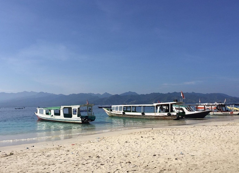 Picture 1 for Activity Transfer Between Senggigi and Teluk Nara and Bangsal Harbor