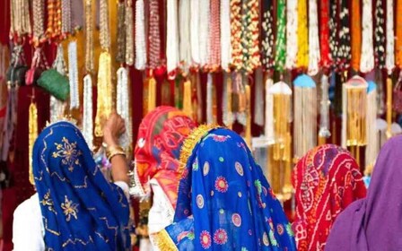 Jaipur: Private Shopping Tour with Pickup & Drop