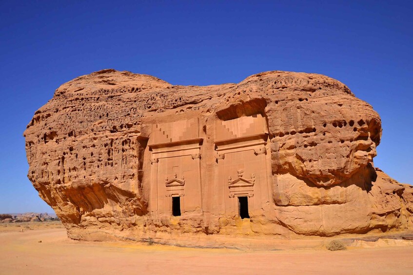 Picture 4 for Activity Saudi Arabia: Madain Saleh Tour