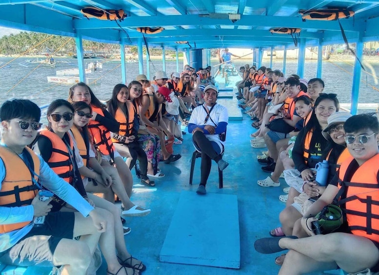 Picture 1 for Activity Boracay Group Island Hopping with Crystal Cove Entry Fee