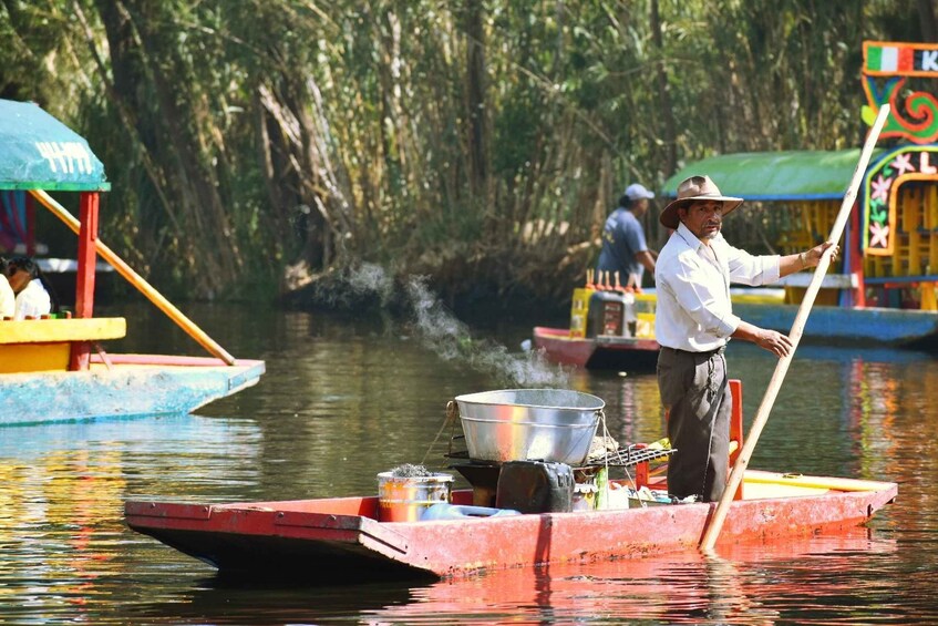 Picture 12 for Activity Mexico City: The Magic of Xochimilco & Frida Kahlo Museum