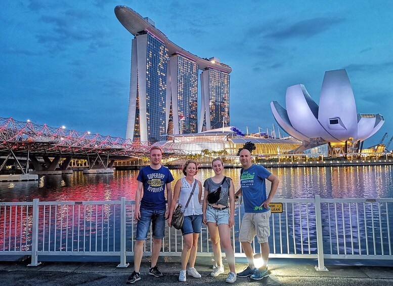 Picture 1 for Activity Singapore: Marina Bay Night Tour by Bicycle