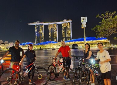 Singapur: recorrido nocturno por Marina Bay en bicicleta