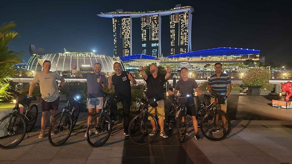 Picture 9 for Activity Singapore: Marina Bay Night Tour by Bicycle