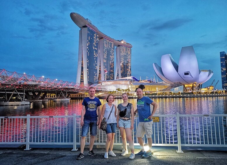 Picture 1 for Activity Singapore: Marina Bay Night Tour by Bicycle