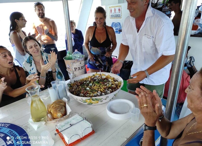 Picture 4 for Activity Ischia: Island Boat Tour with Neapolitan Lunch & Snorkeling