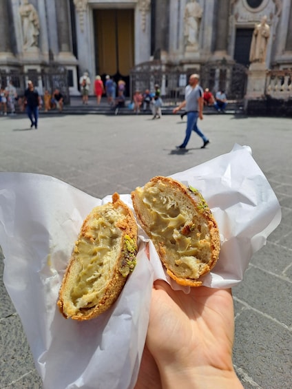 Picture 4 for Activity Catania: Street Food Guided Walking Tour