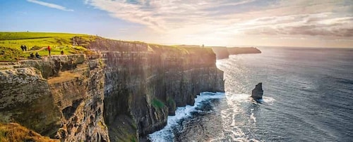 Tour di un giorno intero delle Cliffs of Moher da Dublino