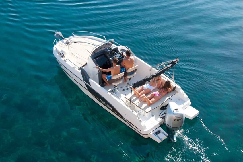 Cannes: Private Boat Tour to the Lérins Islands