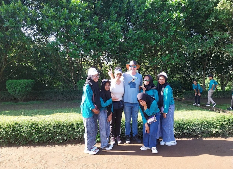 Picture 7 for Activity Yogyakarta: Borobudur Climb and Prambanan Temple Tour