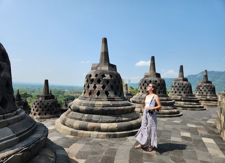 Yogyakarta: Borobudur Climb and Prambanan Temple Tour