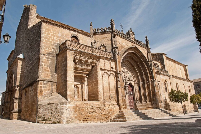 Picture 4 for Activity Úbeda: Historic Walking Tour in English/French