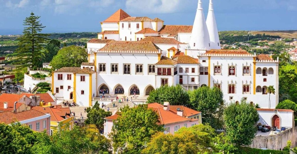 Sintra: National Palace Entry Ticket with Audioguide