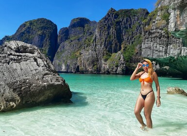 Depuis Railay : Excursion d'une journée à Phi Phi avec une longue queue pri...