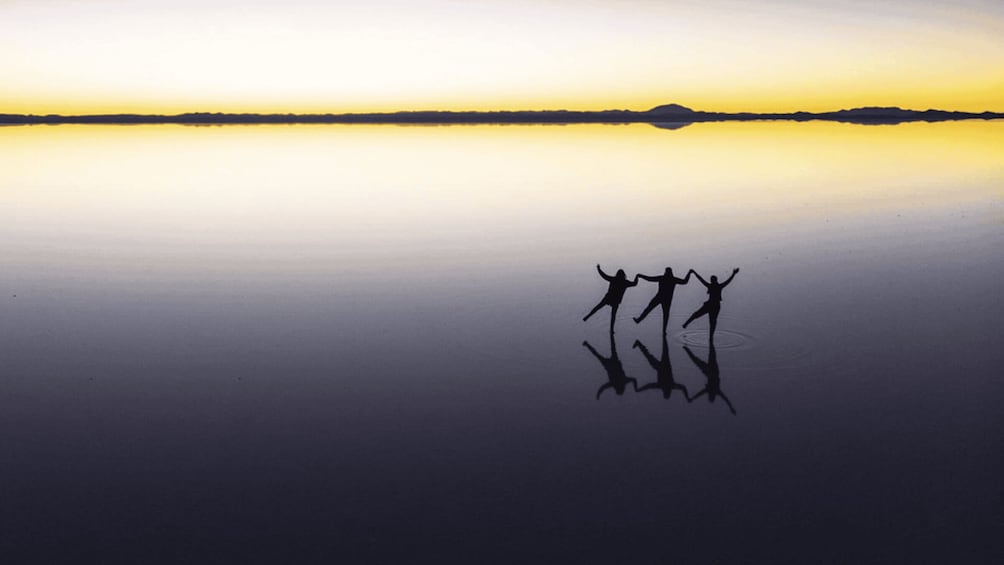 Picture 8 for Activity 2-Days private roundtrip from Chile to Uyuni Salt Flats