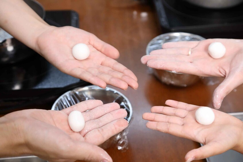 Picture 11 for Activity Wagashi(Japanese sweets) Cooking :Kyoto near Fushimiinari