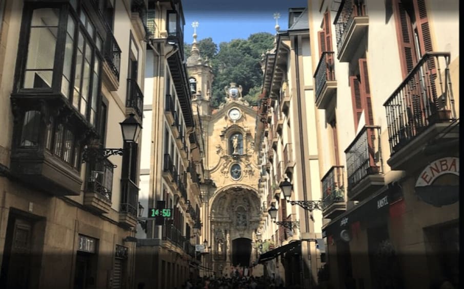 Picture 8 for Activity Bilbao: San Sebastian Tour With Cider House Visit & Lunch