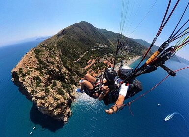 Palermo: paragliding flight with instructor foto and video