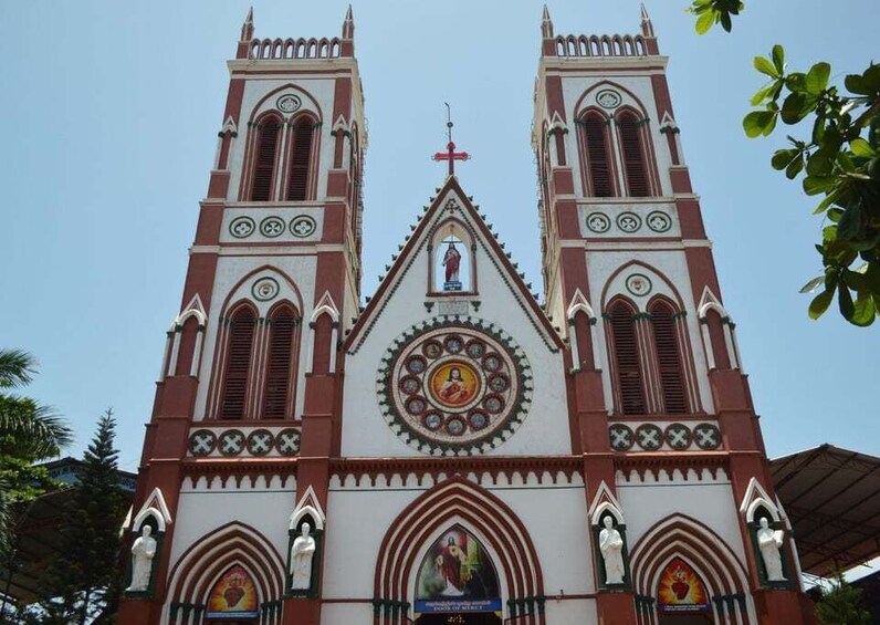 Picture 1 for Activity Best of the Pondicherry (Guided Full Day City Tour)