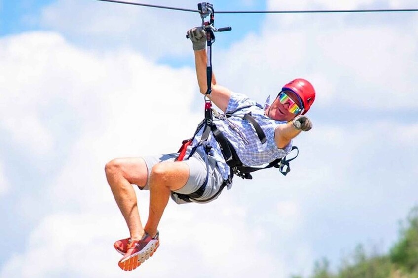 Picture 2 for Activity Castle Rock: The EDGE Zipline Tour