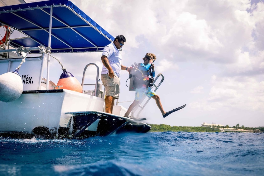 Picture 3 for Activity Cozumel: Discover Scuba Diving