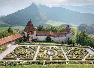 From Montreux: Gruyères City Cheese and Chocolate Day Tour