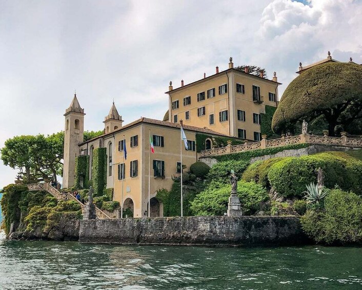 Picture 11 for Activity Como: Lake Como Private Guided Boat Tour