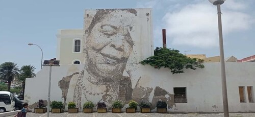 Cesária Évora: Vida de una diva